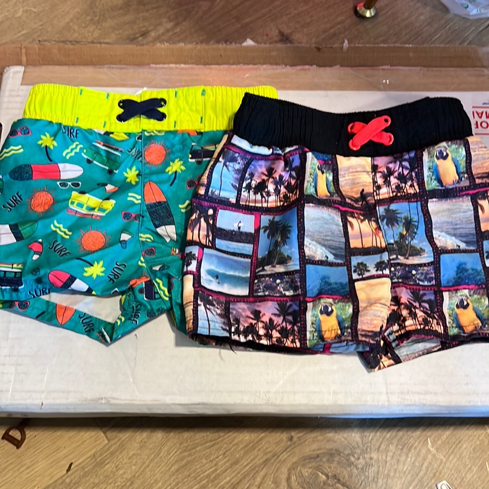 12 month baby boy swim trunk. Like new